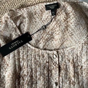 Talbots Women’s blouse 22w sheer with camisole NWT